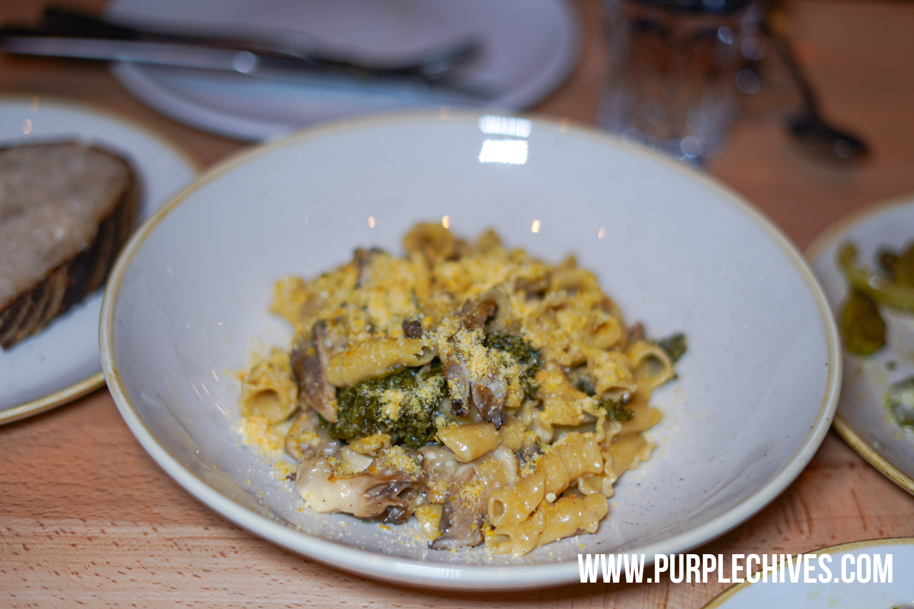 Ombre Tofino must try new restaurant in Tofino sourdough campanelle 